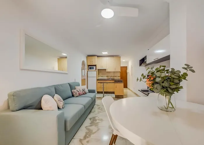 Apartment Yate Iv *